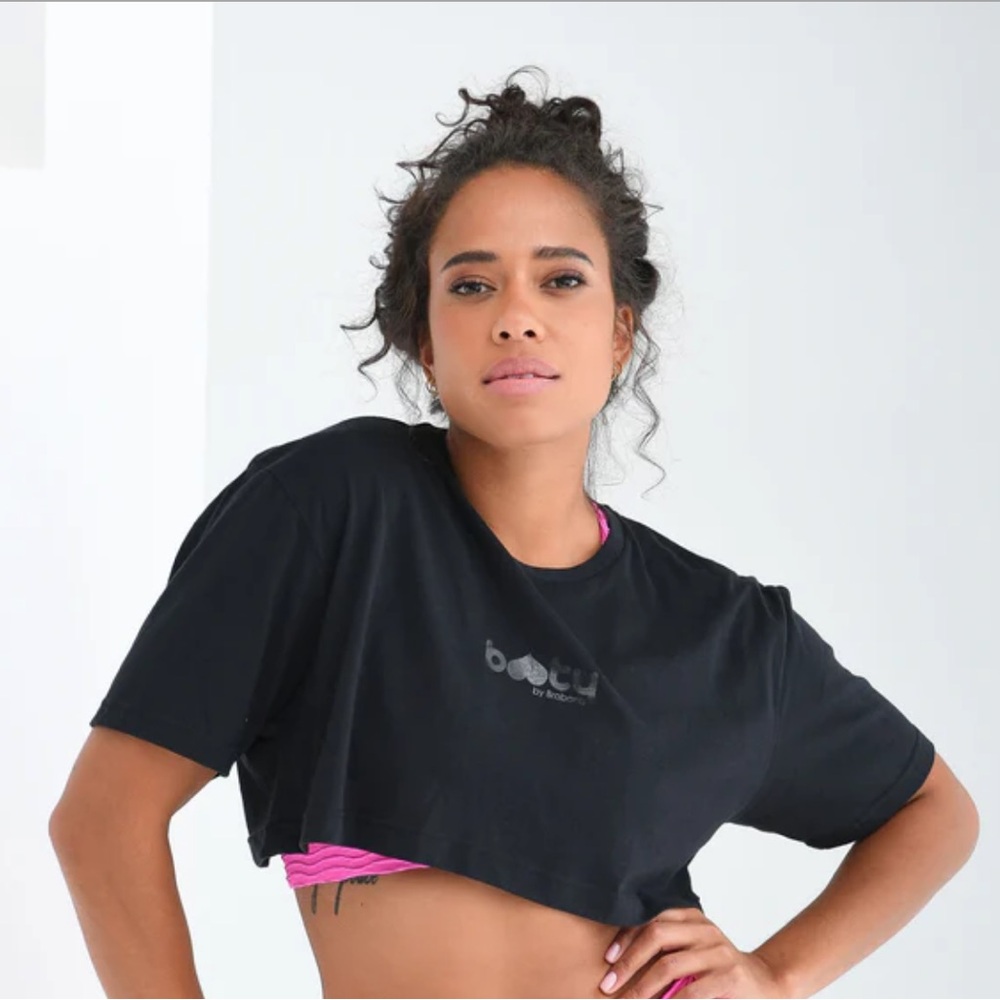 Booty by Brabant ultra cropped tee